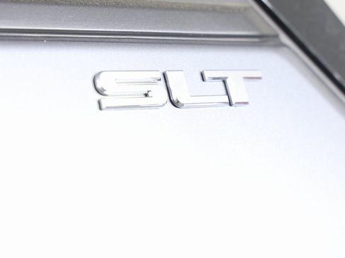 Used 2020 GMC Terrain SLT w/ Preferred Package image 2