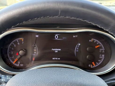 Used 2017 Jeep Grand Cherokee Laredo w/ Quick Order Package 2BE image 28