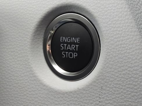 New 2026 Toyota Corolla SE image 10