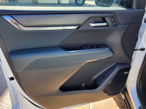 New 2026 GMC Acadia AT4 w/ Super Cruise Package image 13