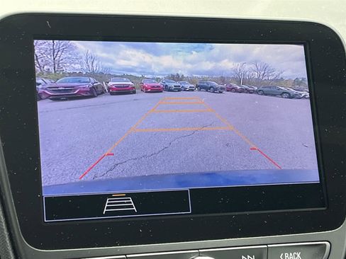 Used 2023 Chevrolet Malibu LT image 21