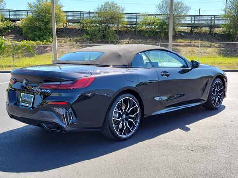 Used 2025 BMW 840i Convertible image 3