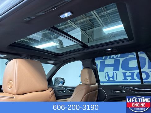 Used 2024 Cadillac Escalade Sport image 21