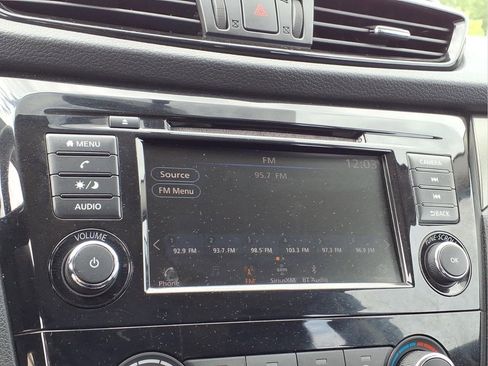 Used 2019 Nissan Rogue Sport S AWD/4WD image 19