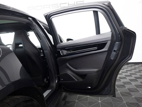 New 2025 Porsche Panamera 4 image 29