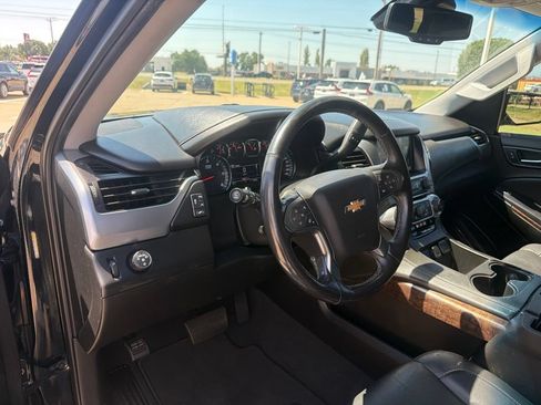 Used 2020 Chevrolet Tahoe LT w/ Texas Edition Package RWD image 14