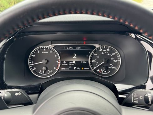 Used 2025 Nissan Pathfinder Rock Creek image 31