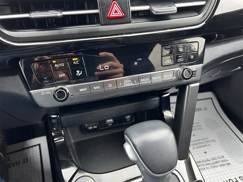 Used 2024 Kia Seltos S image 19