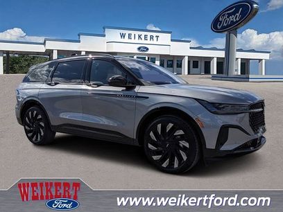 Used 2025 Lincoln Nautilus Reserve w/ Jet Appearance Package