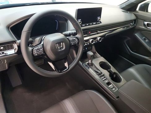 Certified 2025 Honda Civic Sport image 17