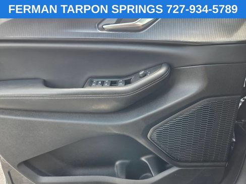 Used 2024 Jeep Grand Cherokee L Laredo RWD image 25
