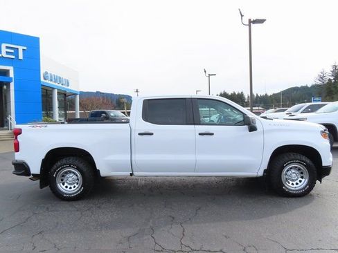 Used 2023 Chevrolet Silverado 1500 W/T w/ WT Value Package image 9