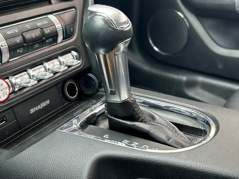 Used 2016 Ford Mustang Premium image 10