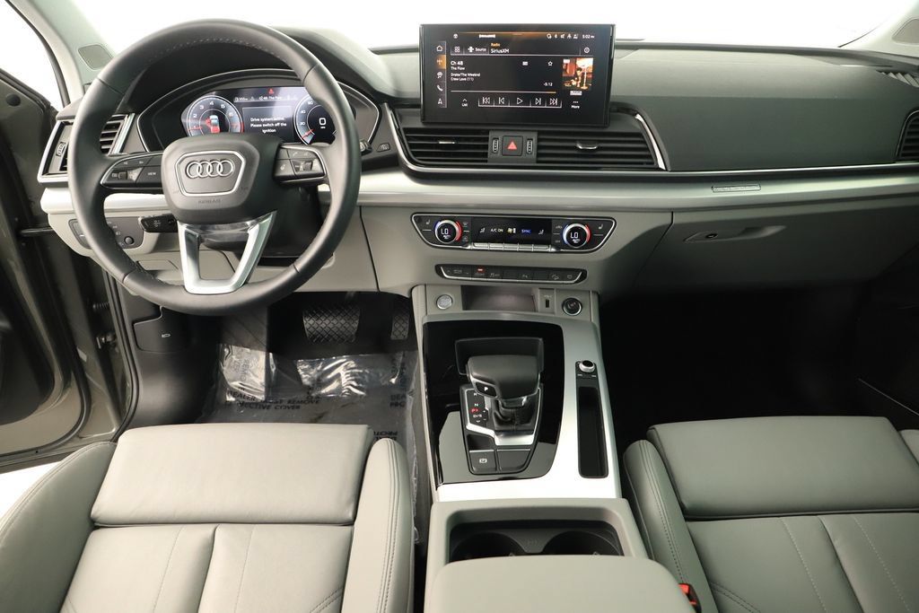Certified 2024 Audi Q5 2.0T Premium Plus AWD/4WD image 18