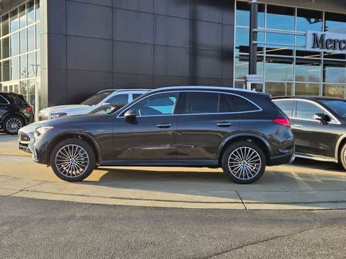 Used 2026 Mercedes-Benz GLC 300 image 6