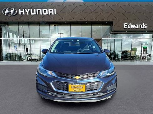 Used 2016 Chevrolet Cruze LT image 10