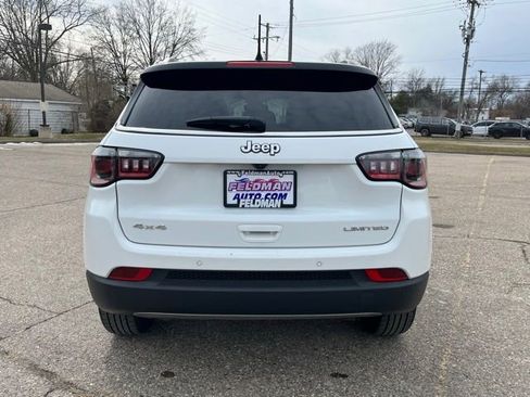 Used 2024 Jeep Compass Limited AWD/4WD image 4