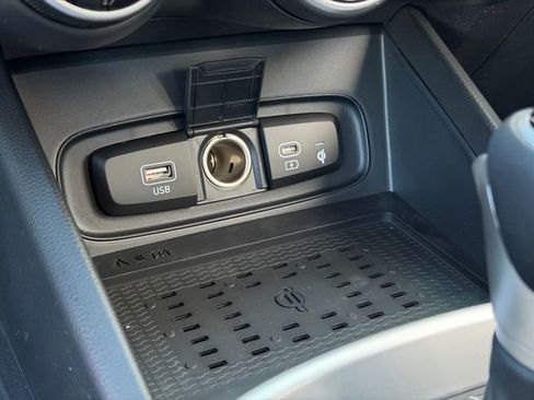 New 2026 Hyundai Venue SEL image 24