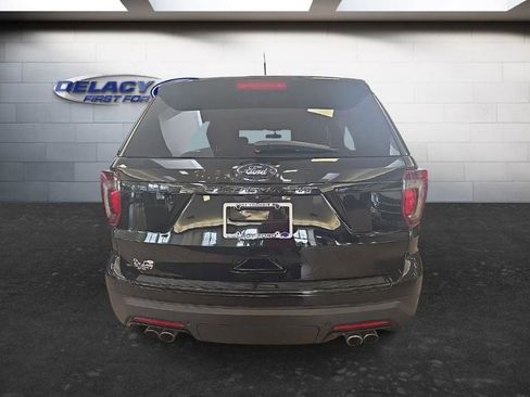 Used 2018 Ford Explorer Sport image 5