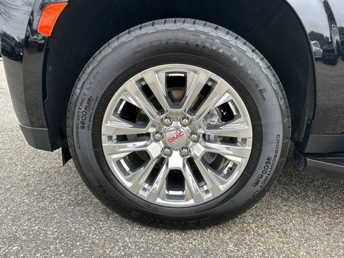 Used 2024 GMC Yukon XL Denali w/ Max Trailering Package AWD/4WD image 11