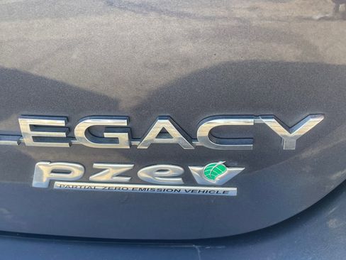 Used 2017 Subaru Legacy 2.5i Premium image 24