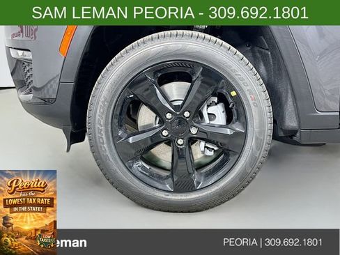 New 2025 Jeep Grand Cherokee L Limited w/ Black Appearance Package image 31