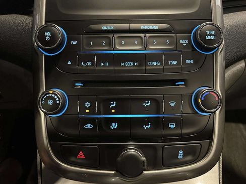 Used 2015 Chevrolet Malibu LS w/ Protection Package FWD image 31