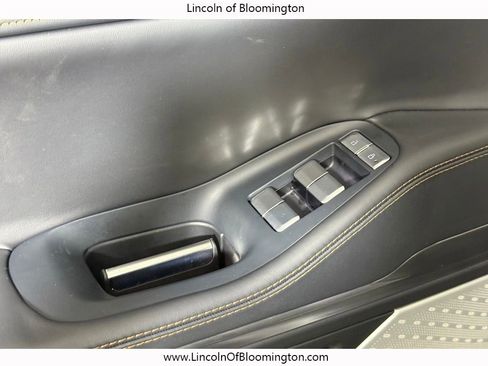 Used 2025 Lincoln Navigator Black Label AWD/4WD image 21