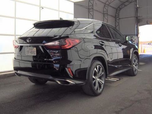 Used 2017 Lexus RX 350 FWD w/ Premium Package image 2