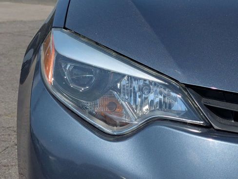 Used 2016 Toyota Corolla LE image 8