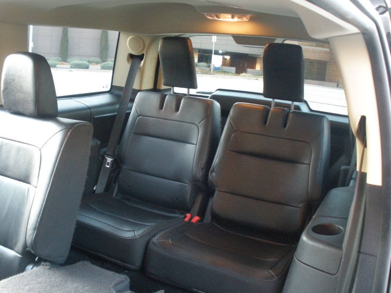 Used 2019 Ford Flex Limited AWD/4WD image 29