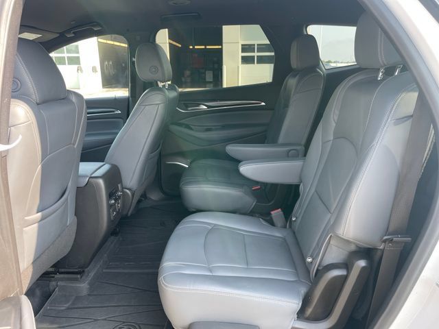 Used 2023 Buick Enclave Premium AWD/4WD image 46
