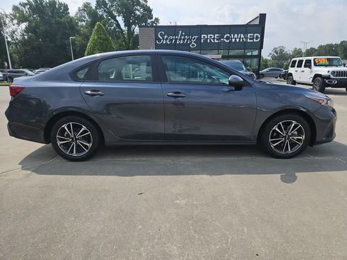 Certified 2023 Kia Forte LXS FWD image 1