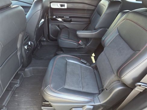 Used 2023 Ford Explorer ST-Line w/ Class IV Trailer Tow Package image 14