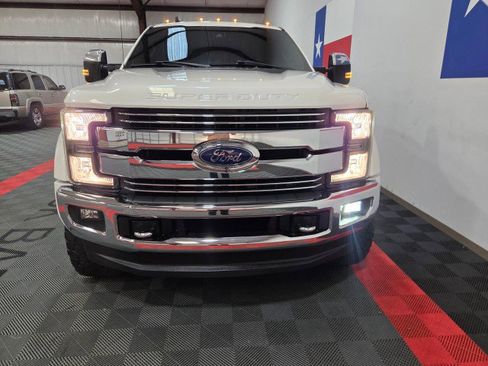 Used 2019 Ford F450 Lariat w/ Tow Technology Bundle image 21
