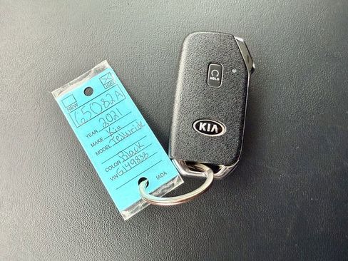Used 2021 Kia Telluride S image 32