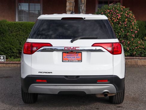 Used 2019 GMC Acadia SLE image 7