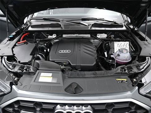 Used 2025 Audi Q5 2.0T Premium image 36