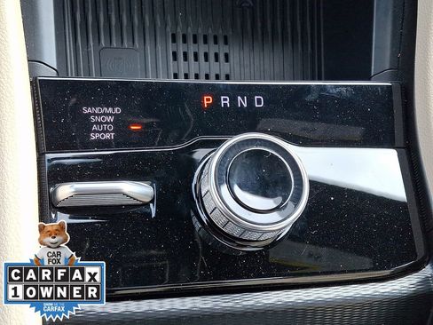 Used 2026 Jeep Grand Cherokee Limited image 16