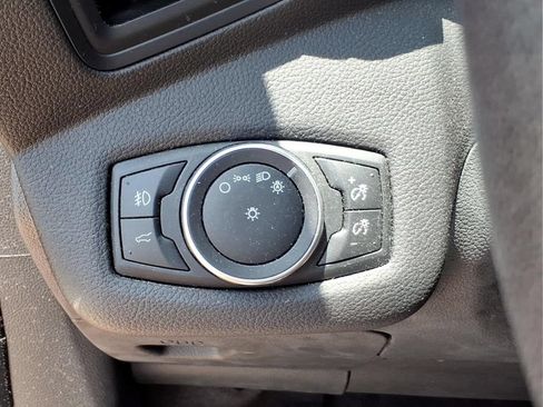 Used 2018 Ford Escape SE w/ SE Sport Appearance Package FWD image 26