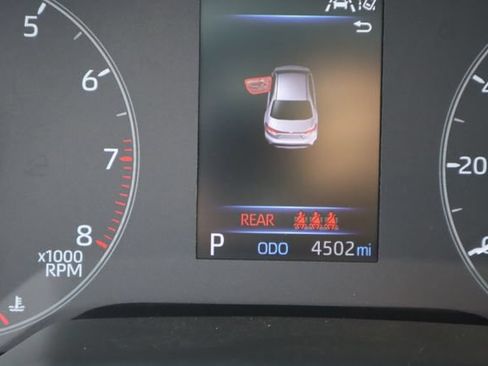 Used 2025 Toyota Corolla LE FWD image 37