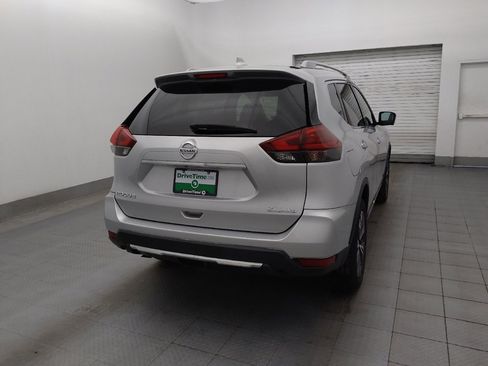 Used 2018 Nissan Rogue SL image 7