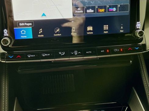 New 2026 Jeep Grand Wagoneer 4WD image 15