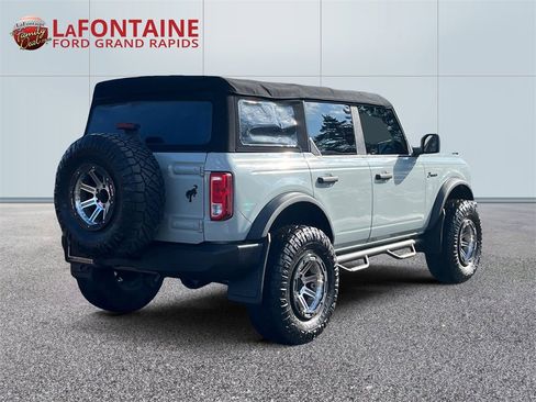 Used 2022 Ford Bronco Big Bend image 7