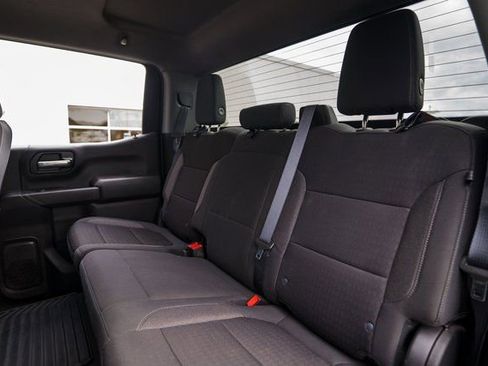 Used 2021 Chevrolet Silverado 1500 LT image 29