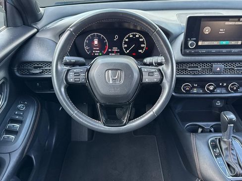 Certified 2024 Honda HR-V Sport image 30