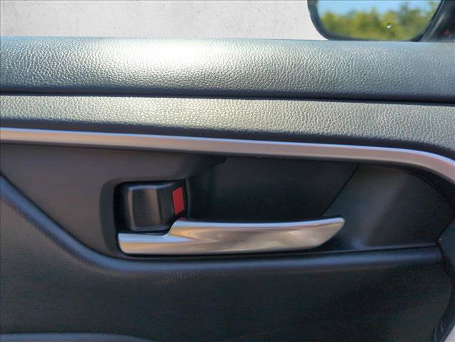 Used 2023 Toyota RAV4 XLE FWD image 21