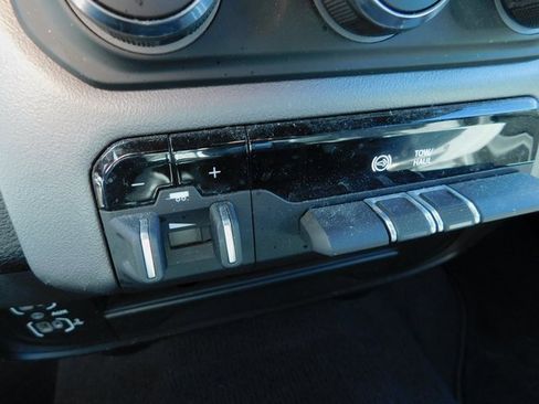 Used 2024 RAM 3500 Big Horn image 29