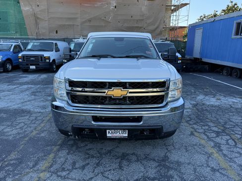 Used 2013 Chevrolet Silverado 2500 W/T image 3