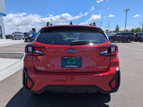 Used 2025 Subaru Crosstrek 2.0i Premium AWD/4WD image 32